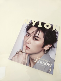 ������������[