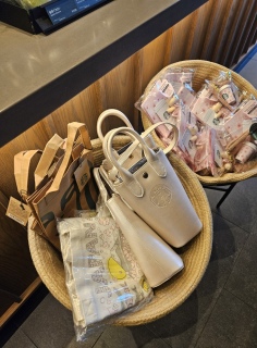 ��������̃o�b�N