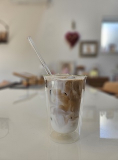 �ꑧ����